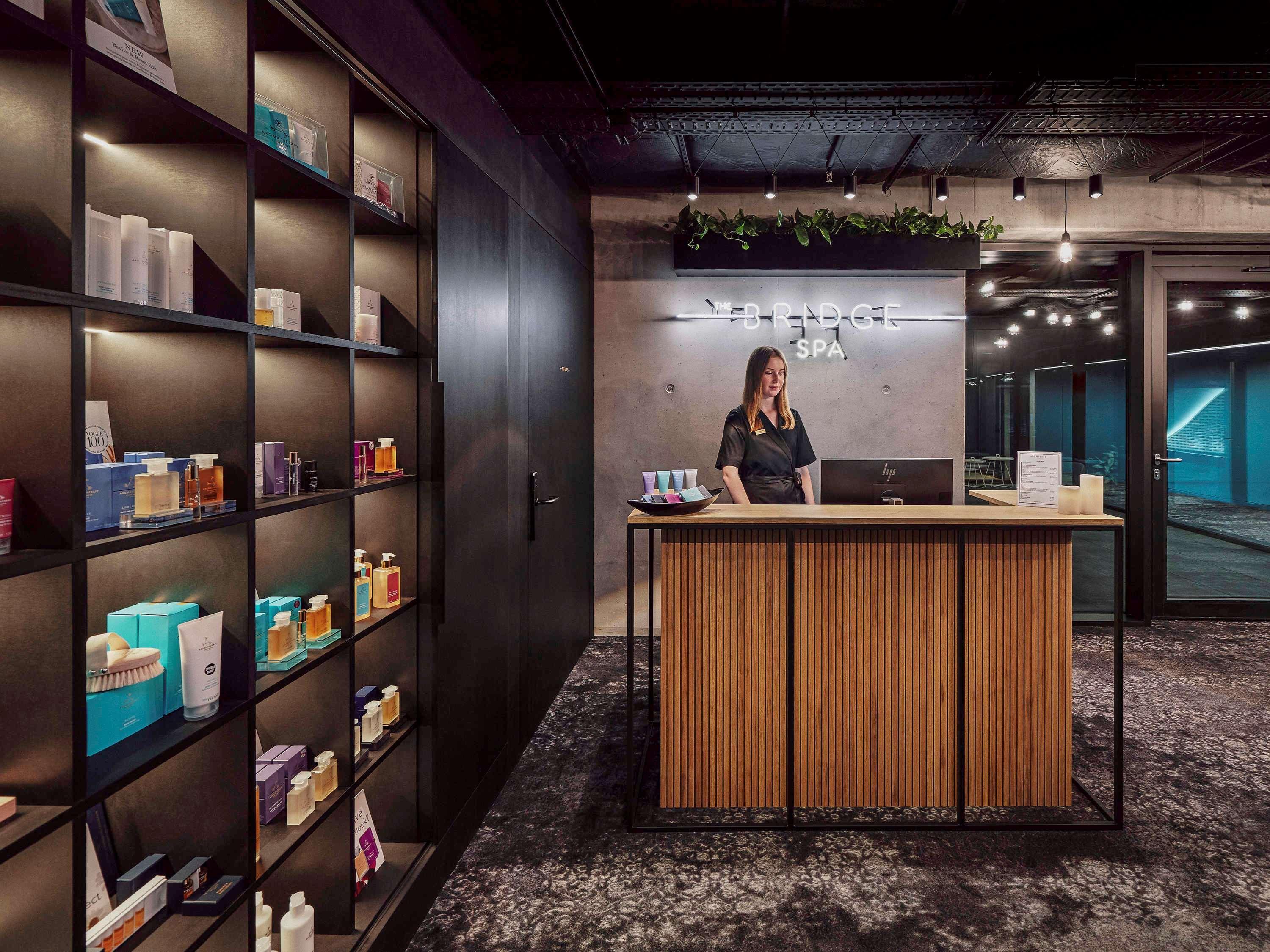 The Bridge Wroclaw - Mgallery Dış mekan fotoğraf The reception area at the 2018-opened store in Berlin